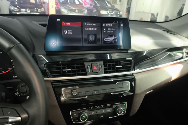 宝马X1 2022款 sDrive25Li 领先型中控内饰16