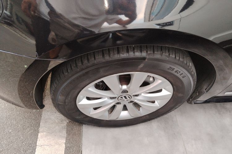 大众 帕萨特 2013款 1.8TSI DSG尊荣版车身外观6007