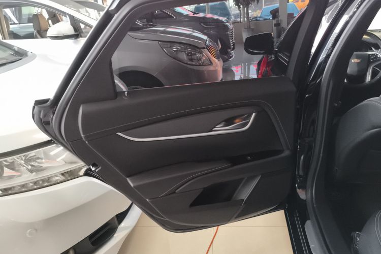 凯迪拉克XTS 2018款 28T 技术型中控内饰49