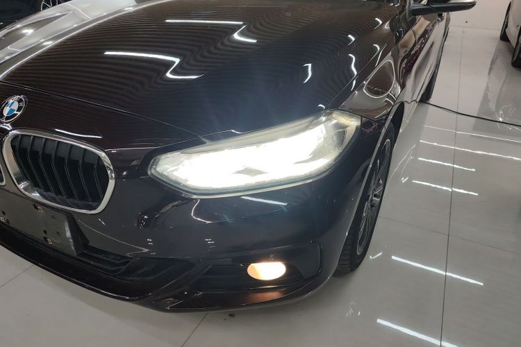 宝马1系 2018款 118i 运动型局部细节36