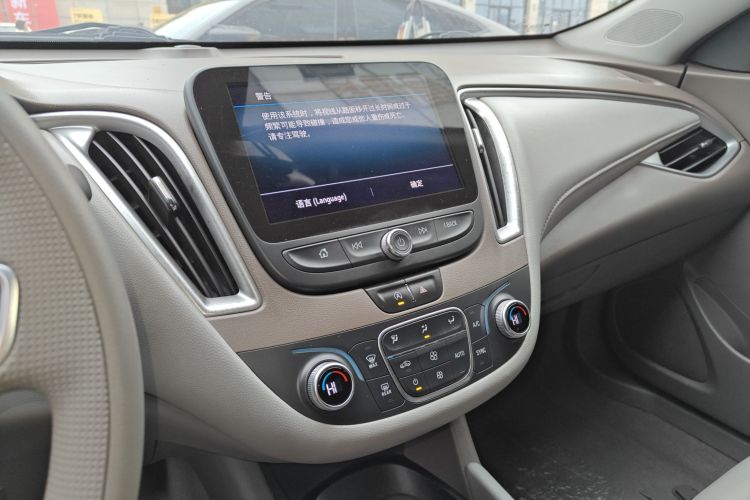 雪佛兰 迈锐宝XL 2019款 535T CVT锐行版中控内饰16