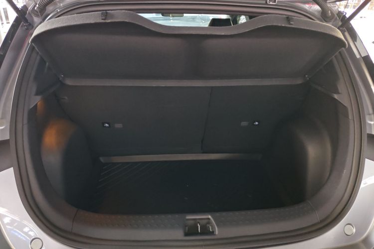 比亚迪 海豚 2023款 420km 时尚版机舱底盘23