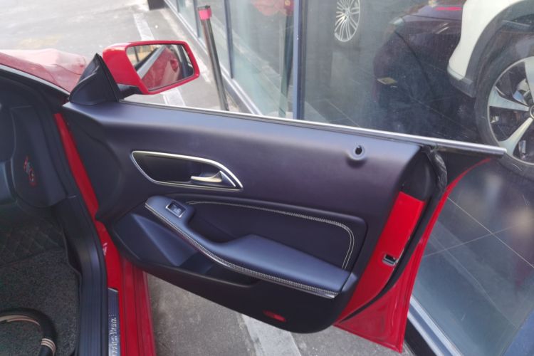 奔驰CLA 2018款 CLA 200 动感型中控内饰7005