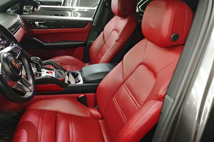 保时捷 2019款 Cayenne 3.0T中控内饰19