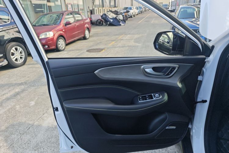 荣威RX5新能源 2020款 ePLUS 国潮荣麟豪华版中控内饰47