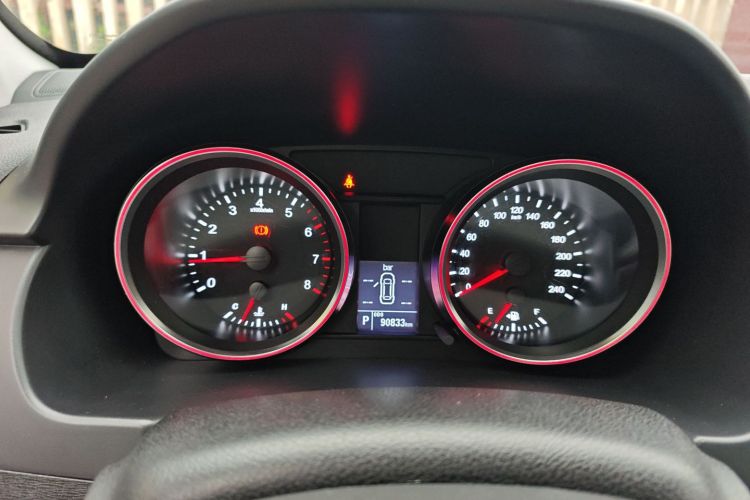 哈弗H6 2015款 运动版 1.5T 自动两驱豪华型中控内饰14