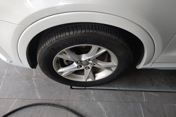 奥迪Q3 2017款 30 TFSI 时尚型车身外观6001