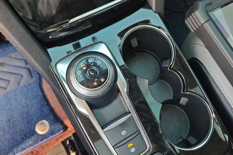 福特 锐际 2024款 EcoBoost 245 两驱耀享款中控内饰18