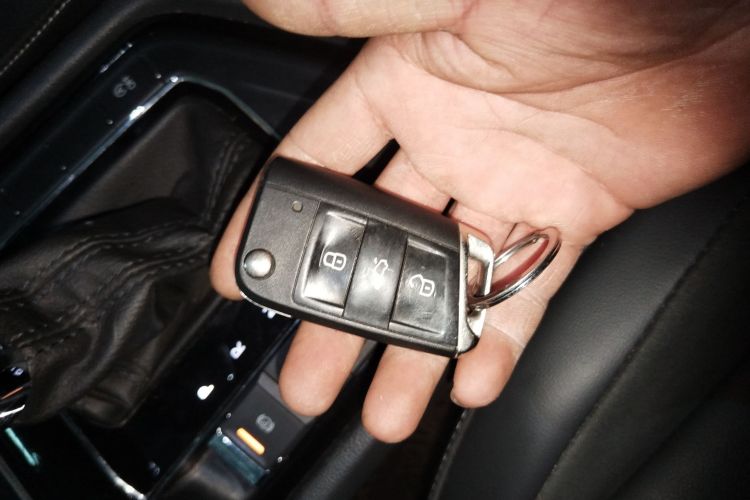 大众 途观L 2018款 380TSI 自动四驱豪华版中控内饰11