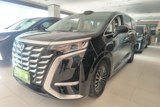 腾势D9 2024款 DM-i 980 四驱旗舰型