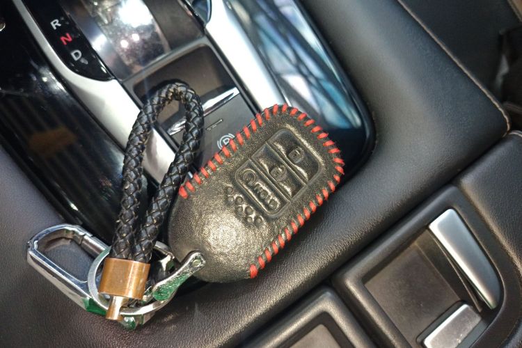 本田UR-V 2020款 240TURBO 两驱致悦版中控内饰11