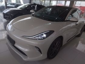 智己汽车 智己LS6 2025款 长续航灵蜥智享版