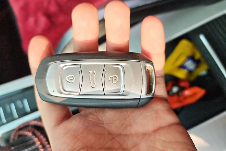 吉利汽车 博越 2018款 1.8TD 自动两驱智联型4G互联版中控内饰11