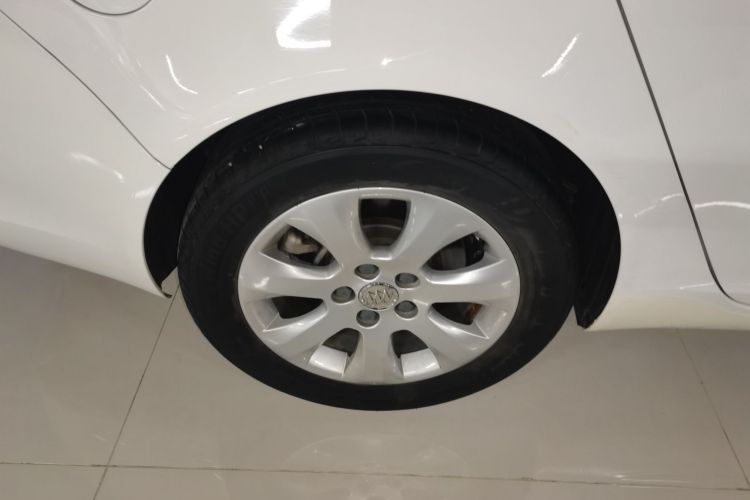 别克 君威 2015款 1.6T 精英技术型车身外观6003