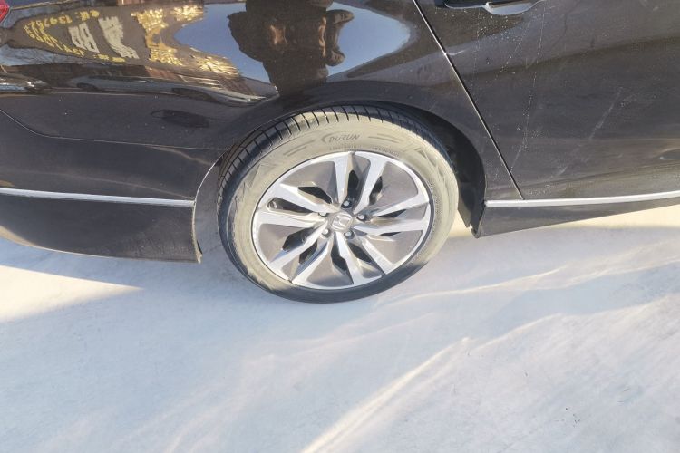 本田 雅阁 2018款 锐·混动 2.0L 锐酷版 国VI车身外观6008