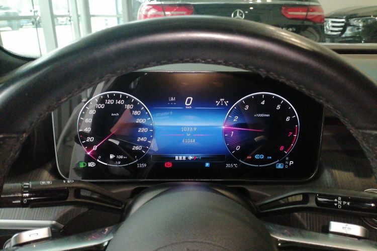 奔驰C级 2022款 C 200 L 运动版局部细节14