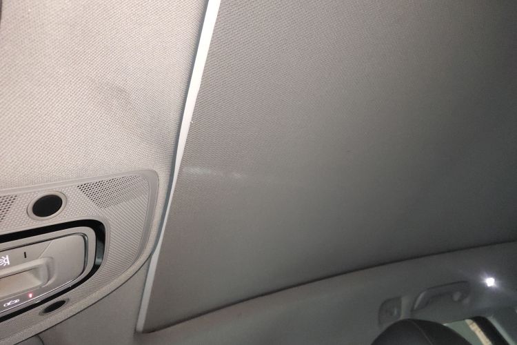 奥迪Q5L 2018款 40 TFSI 荣享进取型 国V中控内饰22