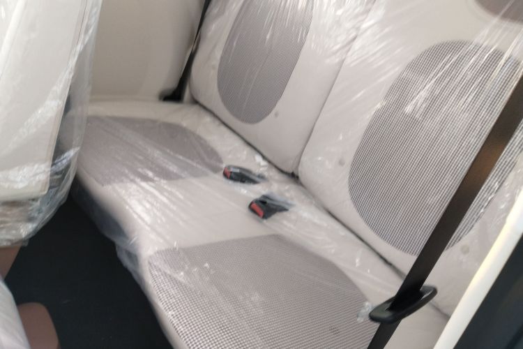 奔腾小马 2026款 222km 萌趣马 Plus中控内饰21