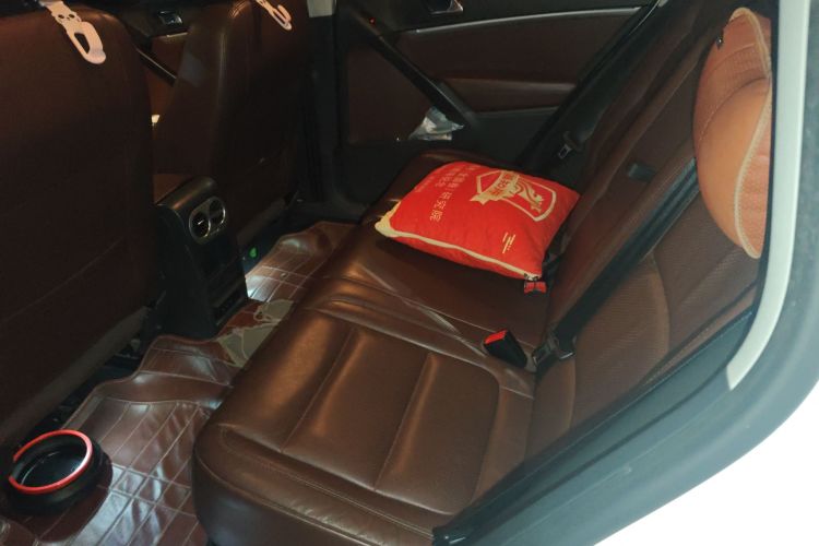 大众 途观 2015款 2.0TSI 自动四驱豪华版中控内饰21