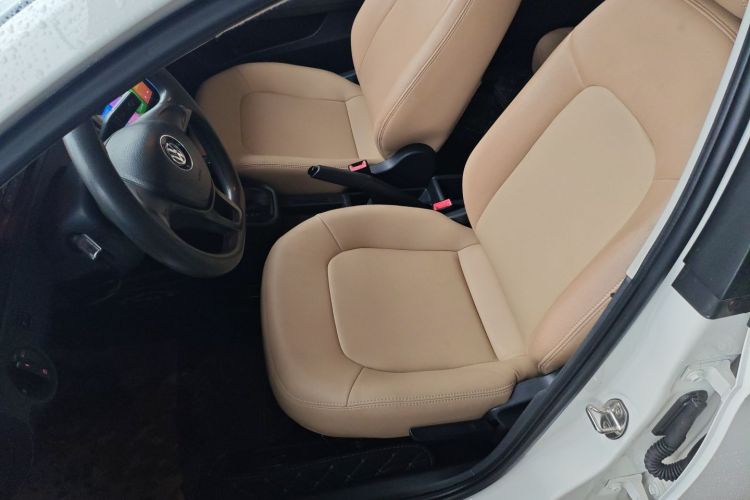 大众 桑塔纳 2016款 1.6L 自动风尚版中控内饰19