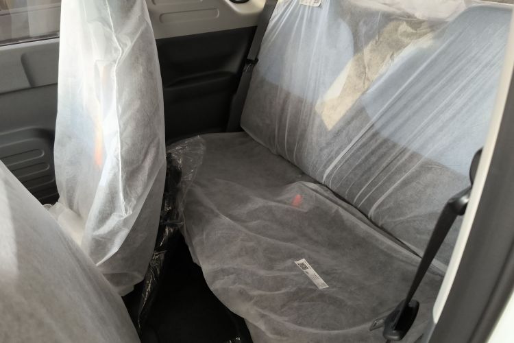 吉利银河 2024款 熊猫mini 200km 耐力熊中控内饰7004