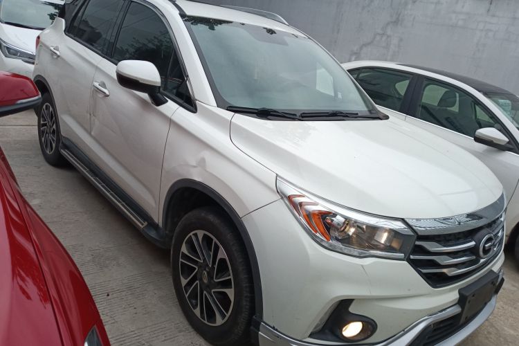 广汽传祺 传祺GS4 2017款 235T 自动两驱精英版车身外观6002