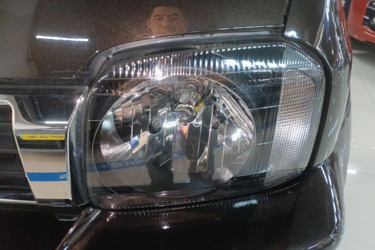 铃木 吉姆尼 2015款 1.3 AT JLX局部细节36