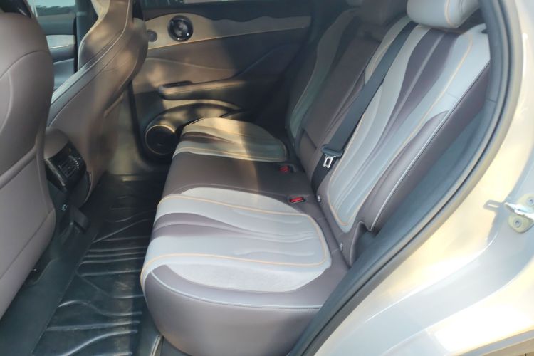 比亚迪 护卫舰07 2023款 DM-i 100KM 尊贵型中控内饰21