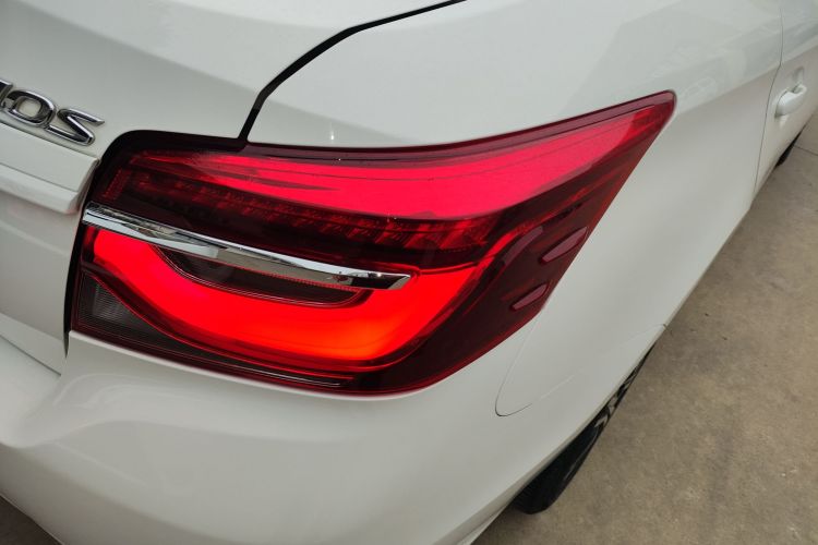 丰田 威驰 2021款 1.5L CVT创行版车身外观9