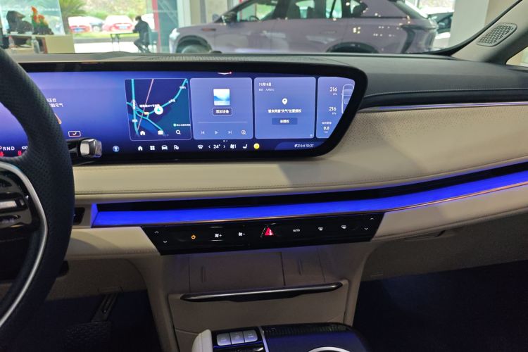别克GL8新能源 2024款  陆尊 奢享版 7座中控内饰16