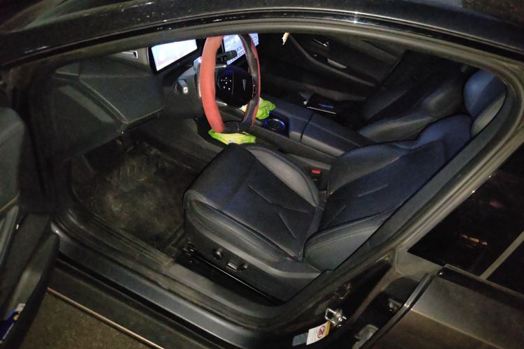 深蓝汽车 深蓝SL03 2022款 1.5L 1200增程版中控内饰20