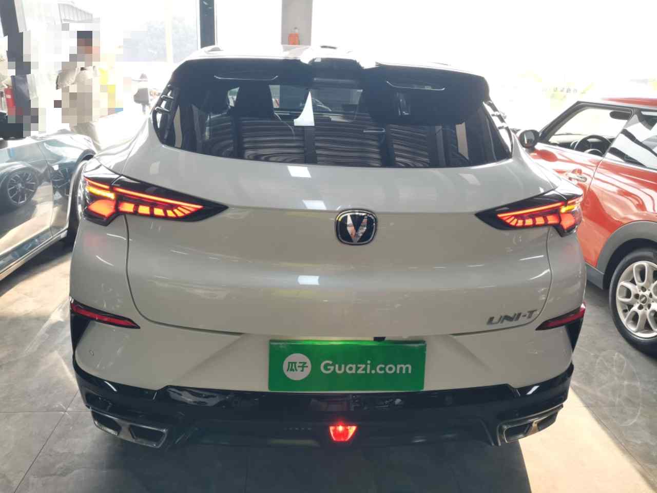 长安UNI-T 2023款 第二代 1.5T 尊贵型(3)