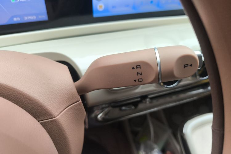 五菱汽车 五菱缤果 2025款 333km 悦享款中控内饰18