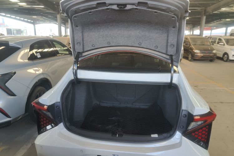 灵悉L 2025款 头号玩家版+超级加倍选装包局部细节23