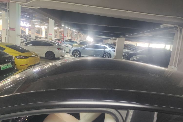 特斯拉 Model Y 2022款 改款 后轮驱动版局部细节57