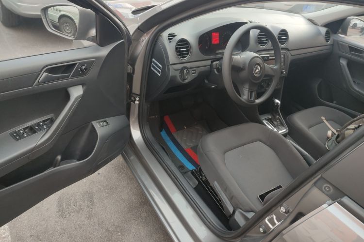 大众 捷达 2015款 质惠版 1.6L 自动时尚型中控内饰7003