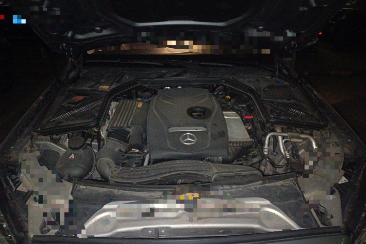 奔驰C级 2015款 C 200 L 运动型局部细节24