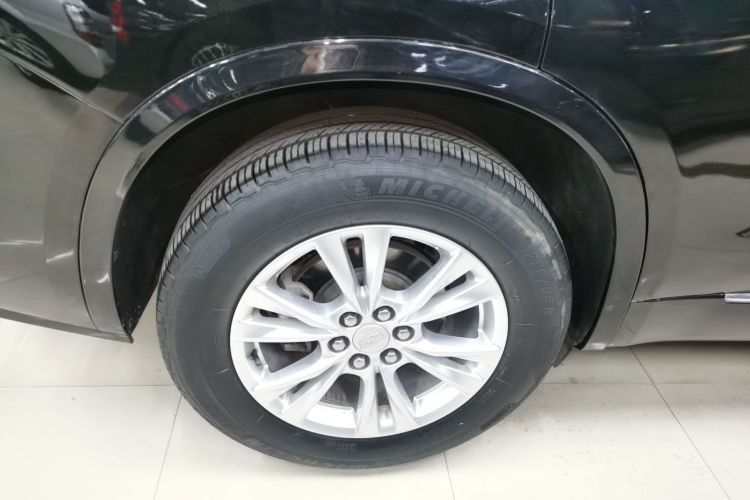 凯迪拉克XT6 2021款 2.0T 六座四驱风尚型车身外观6008