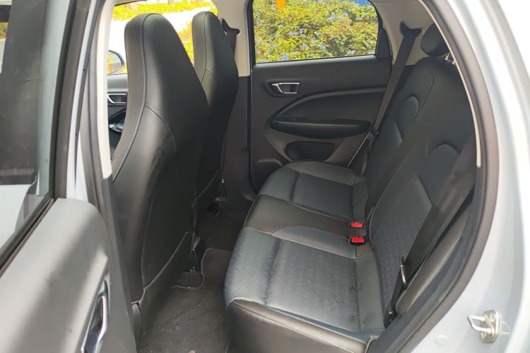 零跑汽车 零跑T03 2022款 星钻版中控内饰21