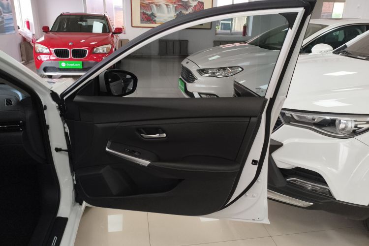 日产 轩逸 2023款 1.6L CVT悦享版中控内饰42