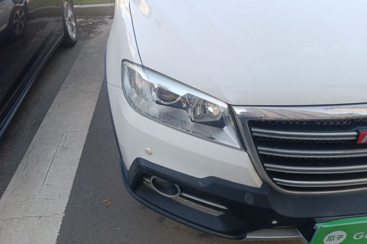 哈弗H6 2014款 运动版 2.4L 自动尊贵型车身外观6006