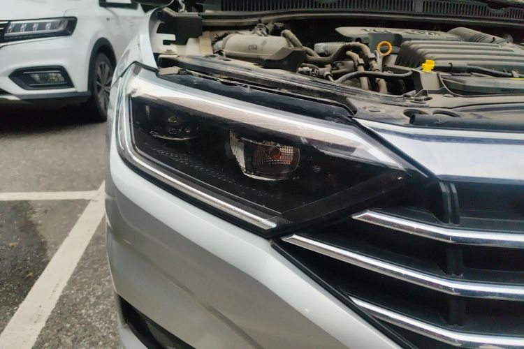 大众 速腾 2019款 280TSI DSG舒适型 国VI车身外观8