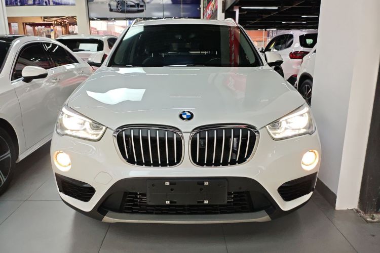 宝马X1 2018款 sDrive20Li 领先型车身外观2