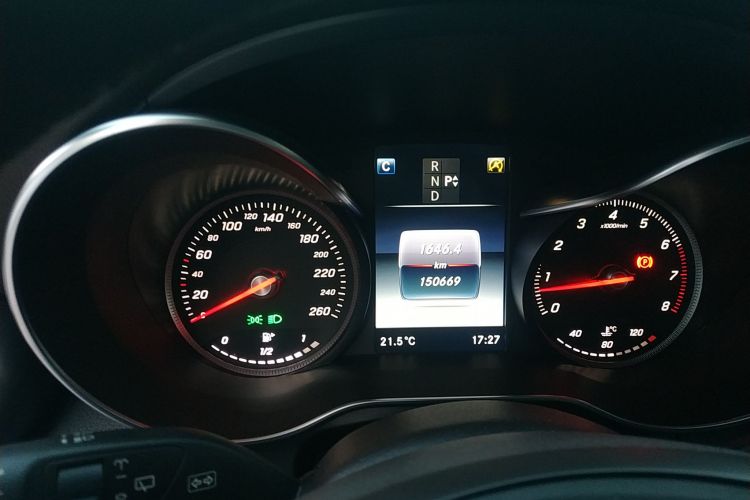 奔驰GLC 2016款 GLC 260 4MATIC 动感型局部细节14