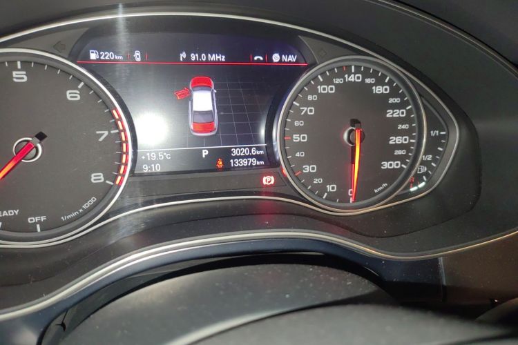 奥迪A6L 2016款 TFSI 技术型中控内饰15