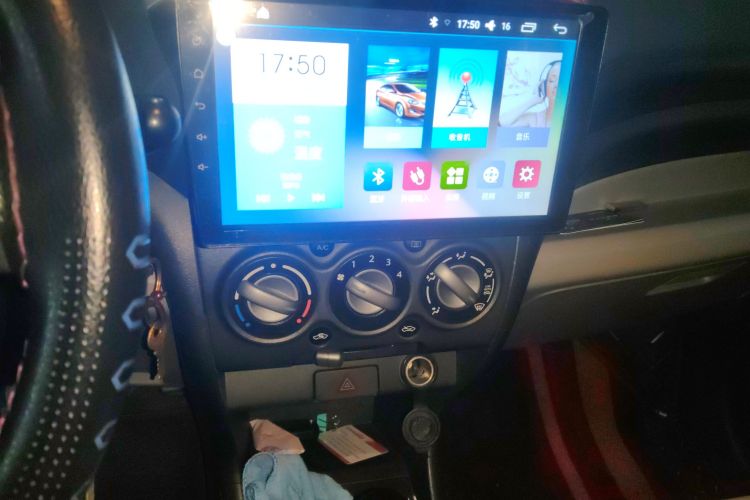 铃木 奥拓 2013款 1.0L 自动豪华型中控内饰16