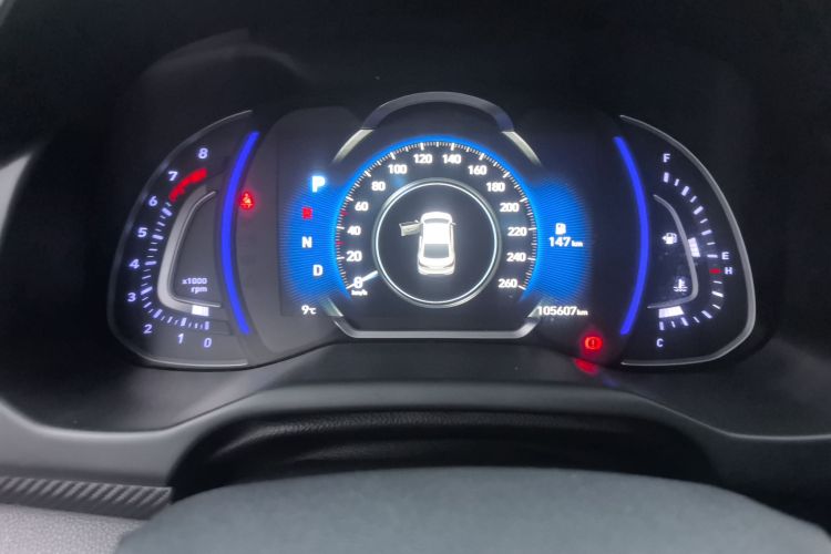 现代 领动 2020款 1.4T 双离合炫动·活力型中控内饰15