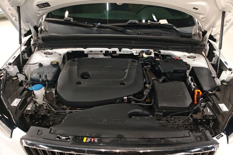 沃尔沃XC40 2023款 B3 智行时尚版局部细节24