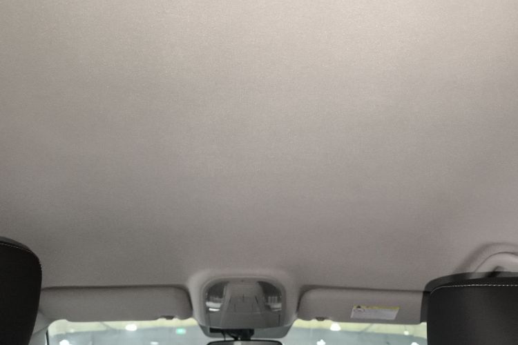 比亚迪 秦 2019款 1.5L 自动豪华型中控内饰22