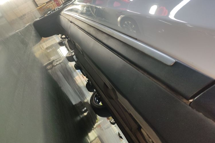 比亚迪 唐新能源 2021款 DM-i 112KM 尊荣型局部细节9001